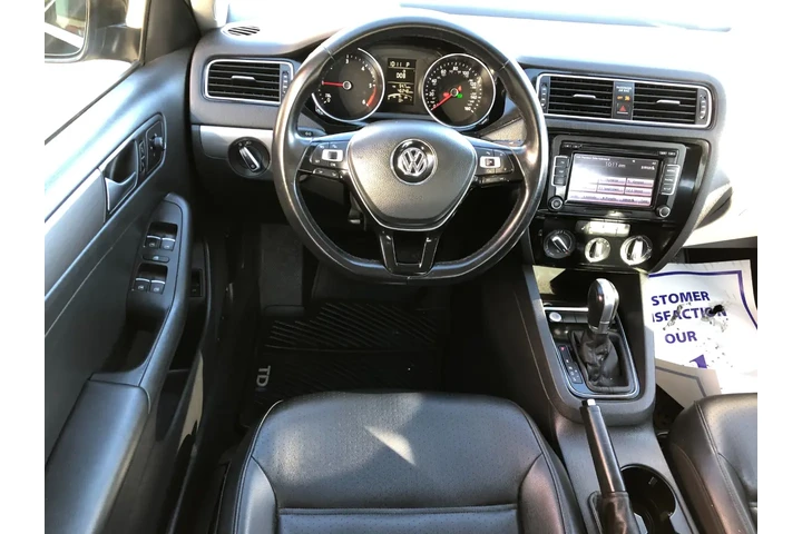 $11990 : 2015 Jetta TDI S 6A image 9