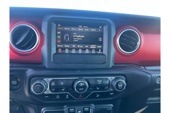 $30000 : Jeep Wrangler Unlimited 2018 image 9