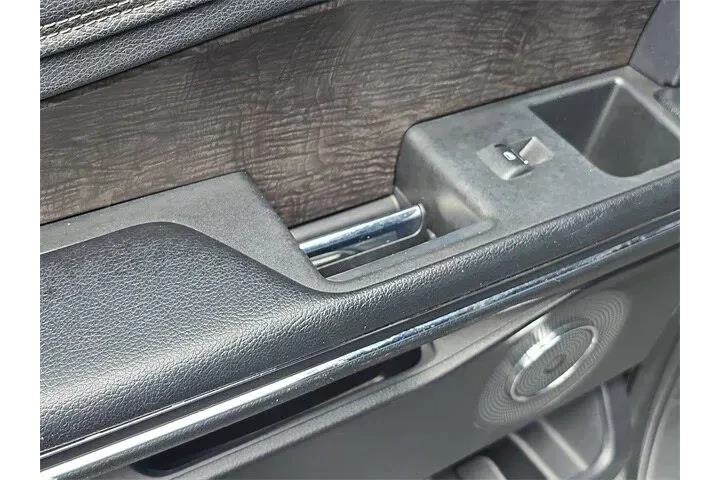 $15990 : Ford Expedition MAX 2020 4x2 image 10