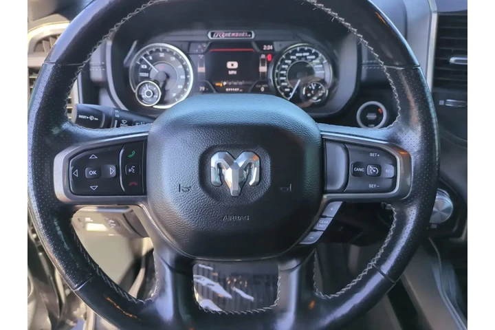 $38215 : Ram 1500 2020 4x4 Rebel 4dr image 9