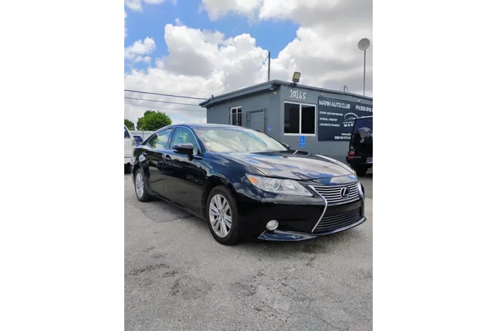 $12000 : 2015 ES 350 Crafted Line image 3