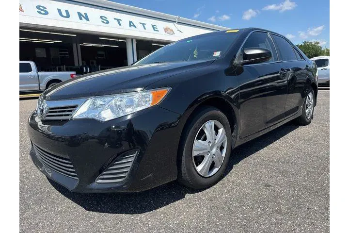 $8991 : Toyota Camry 2014 SE 4dr Sed image 2