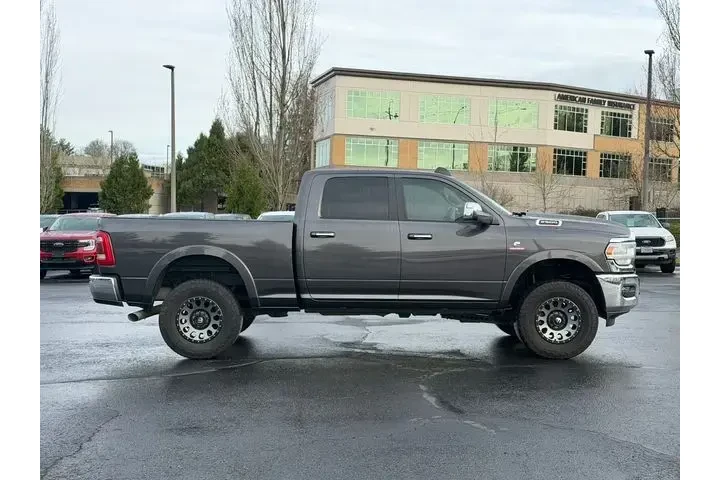 $39800 : Ram 2500 2020 4x4 Laramie 4d image 2