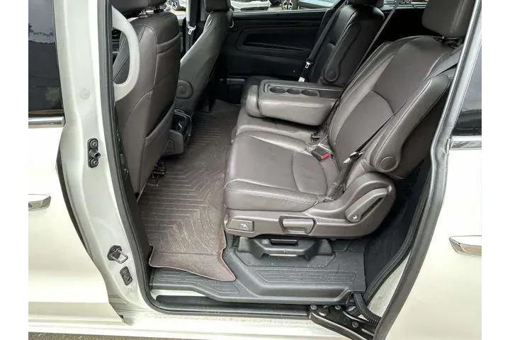 $25685 : Honda Odyssey 2019 Elite 4dr image 9
