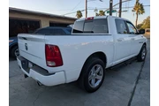 $12995 : 2010 RAM 1500 ST Crew Cab 2WD thumbnail