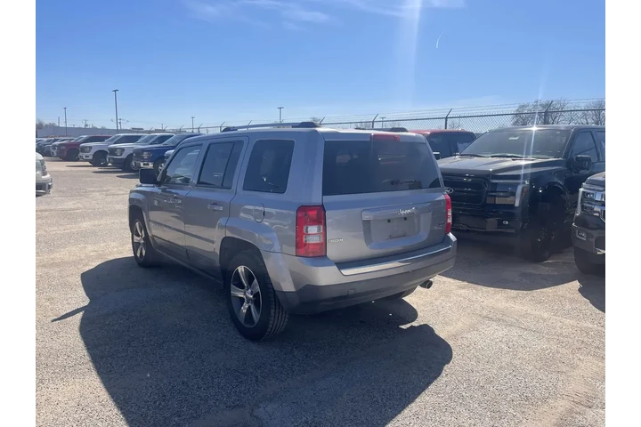 $10659 : Jeep Patriot 2016 Latitude 4 image 4