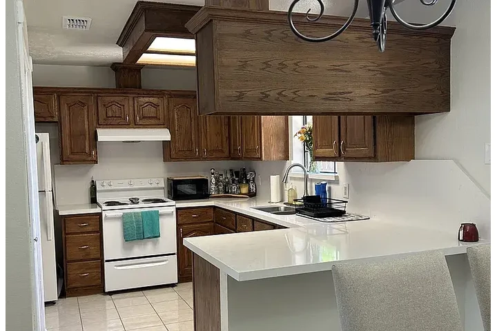 $1650 : HOUSE RENT IN BROWNSVILLE TX image 4