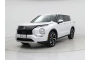 $26998 : Mitsubishi Outlander 2024 SE thumbnail