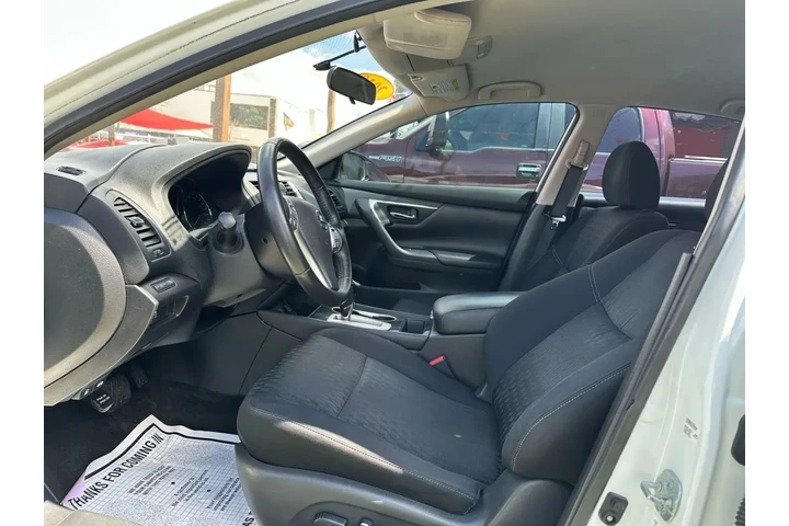 $9800 : 2018 NISSAN ALTIMA2018 NISSAN image 6