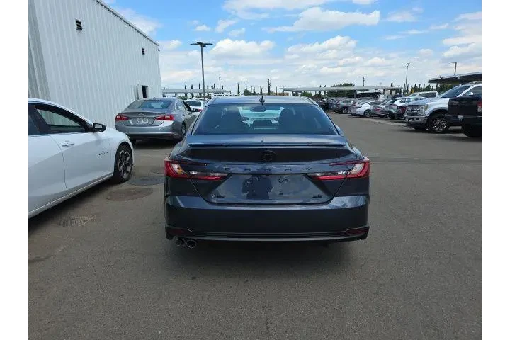 $36900 : Toyota Camry 2026 SE 4dr Sed image 2