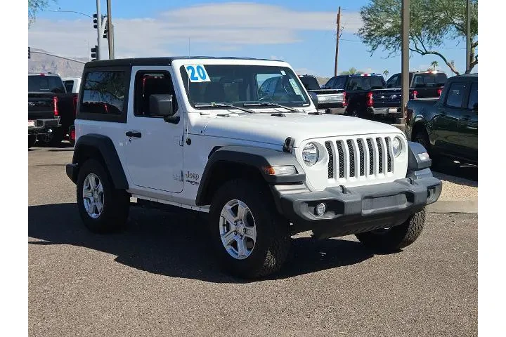 $25990 : Jeep Wrangler 2020 4x4 Sport image 3