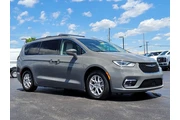 Chrysler Pacifica 2022 Touri en Cincinnati