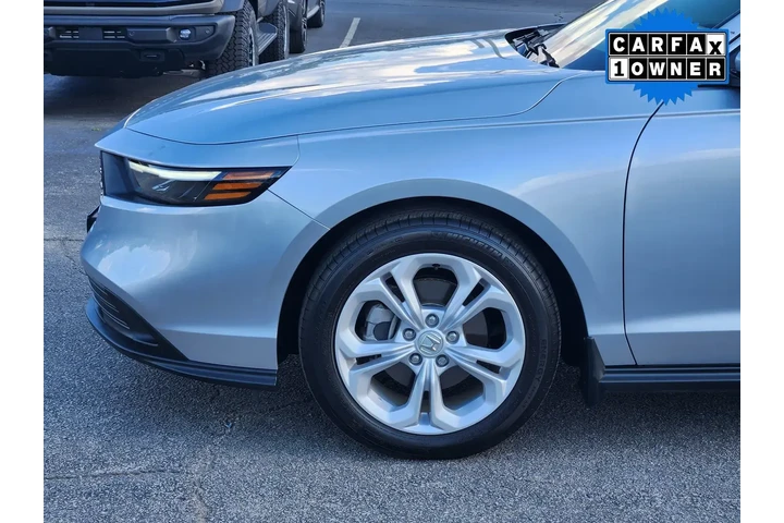 $25359 : Honda Accord 2025 LX 4dr Sed image 9
