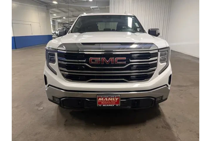 $39978 : GMC Sierra 1500 2024 4x4 SLT image 8
