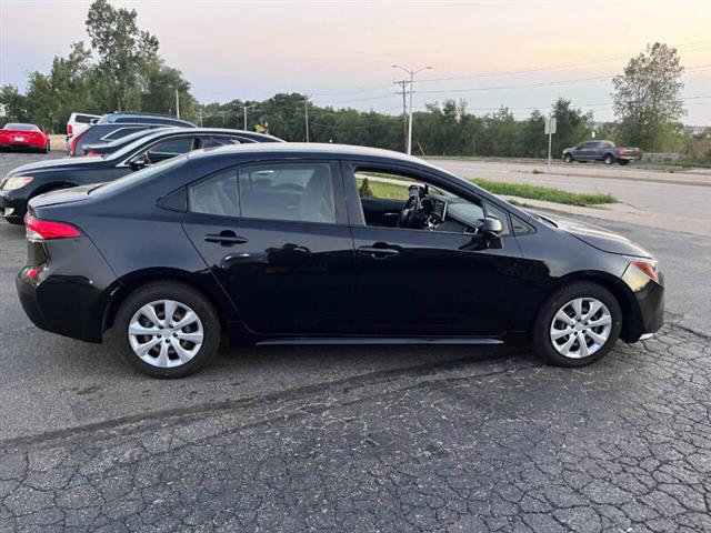 $14995 : 2020 Corolla LE image 9