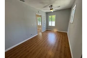 $1000 : Updated 3 bedroom 2 bath home thumbnail