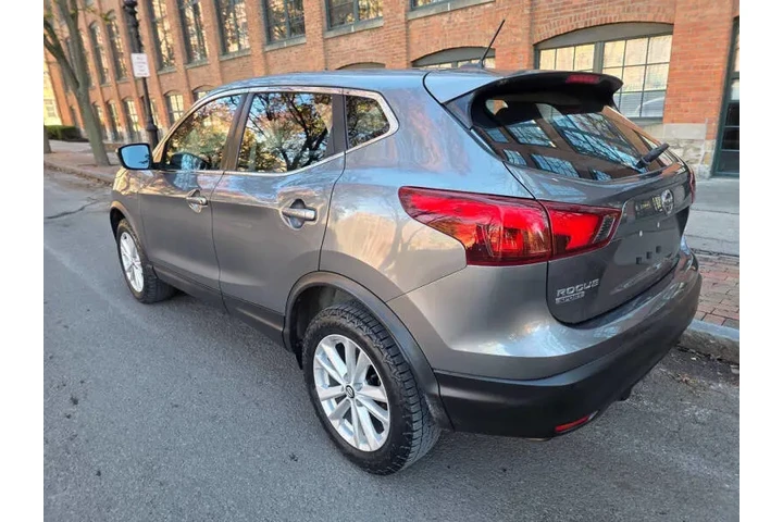 $11995 : 2019 Rogue Sport S image 5