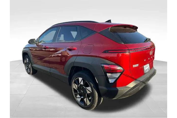 $22146 : Hyundai KONA 2024 AWD SEL 4d image 3