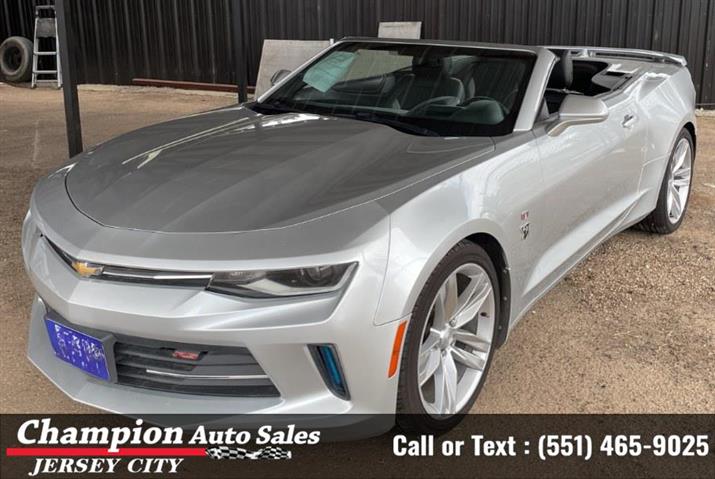 Used 2017 Camaro 2dr Conv 2LT image 1