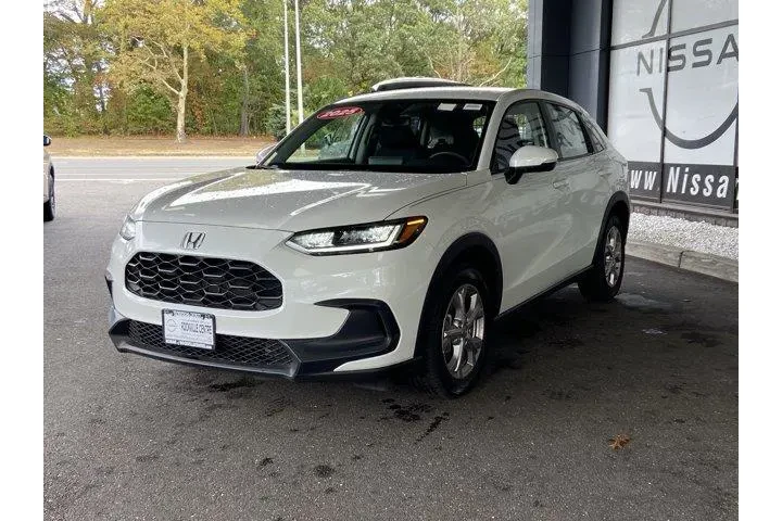 Honda HR-V 2025 AWD LX 4dr C image 8