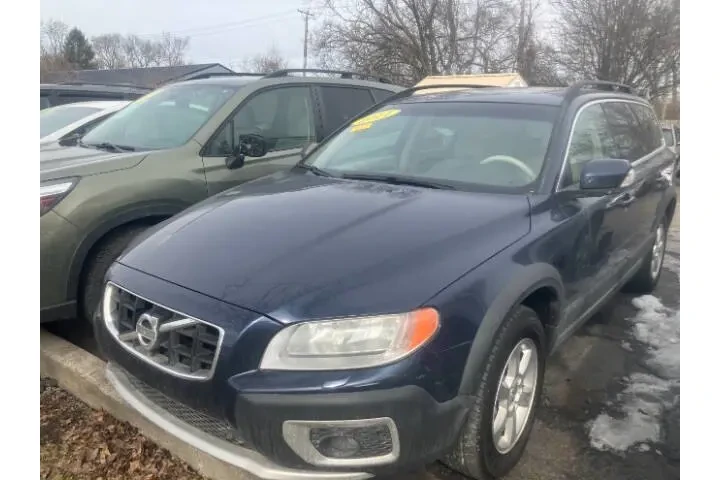 $8990 : 2011 XC70 3.2 image 1