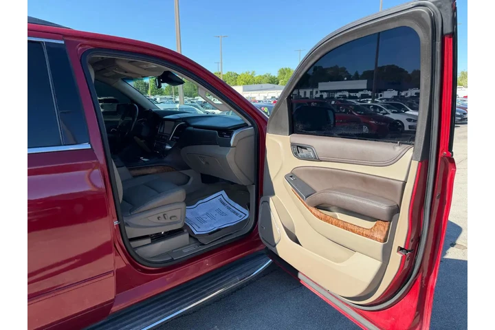 2015 Suburban LTZ image 8