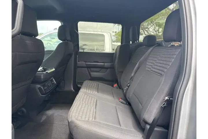 $38503 : Ford F-150 2023 4x2 XL 4dr S image 10