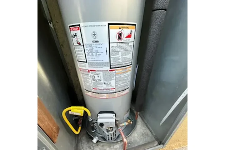 PLOMERO 24/7 image 5