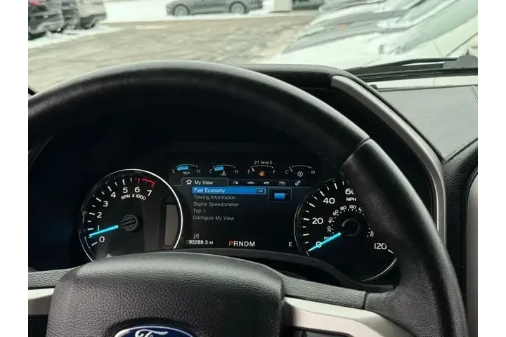 $31000 : Ford F-150 2019 4x4 Lariat 4 image 8