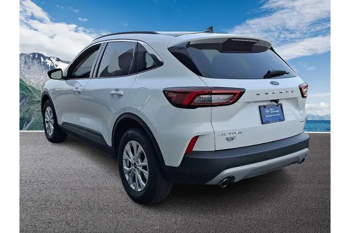 $22997 : Ford Escape 2023 AWD Active image 4