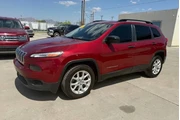 $8900 : 2016 Cherokee thumbnail