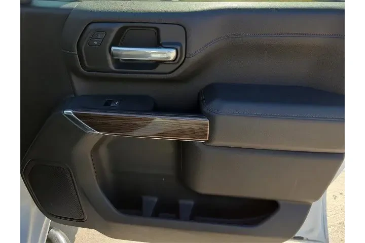 $39115 : Chevrolet Silverado 2500HD 2 image 9