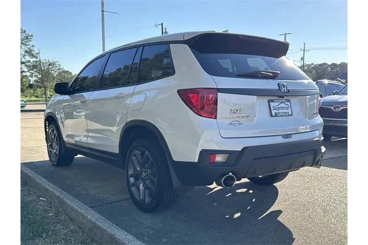 $31750 : Honda Passport 2023 AWD EX-L image 4