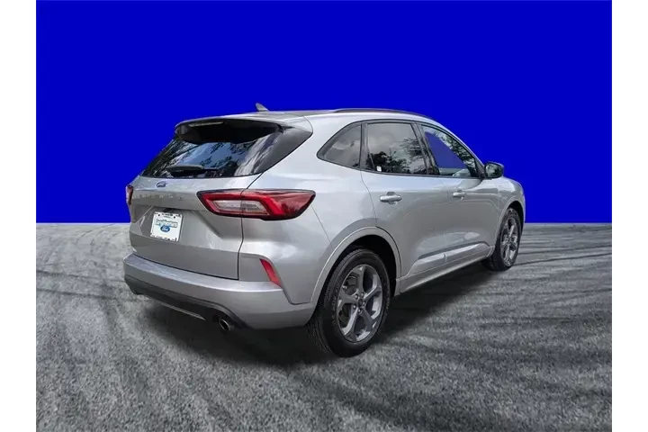 $15960 : Ford Escape 2023 ST-Line 4dr image 4