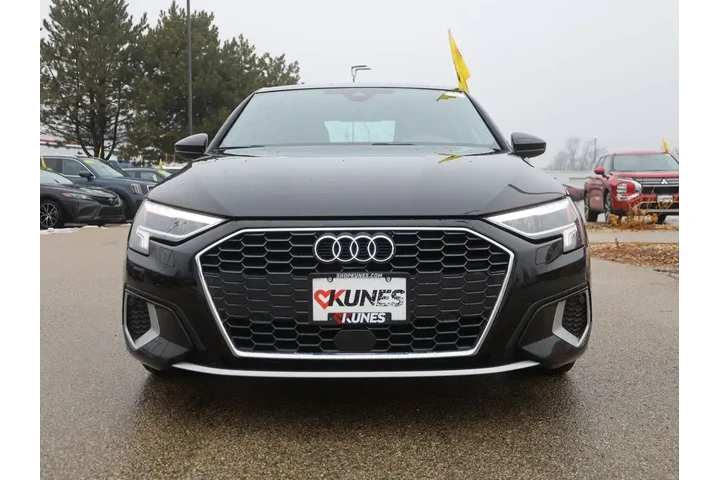 $22477 : Audi A3 2024 Premium 40 TFSI image 2