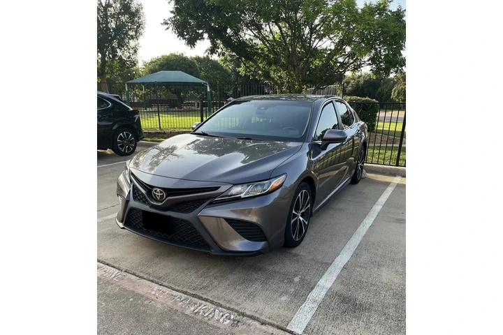 $12500 : 2020 Camry SE NightShade editi image 2