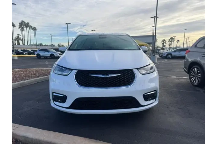 $23238 : Chrysler Pacifica 2023 Touri image 2