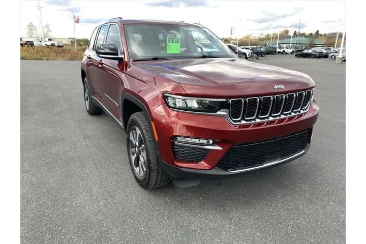 $25235 : Jeep Grand Cherokee 2022 4x4 image 1