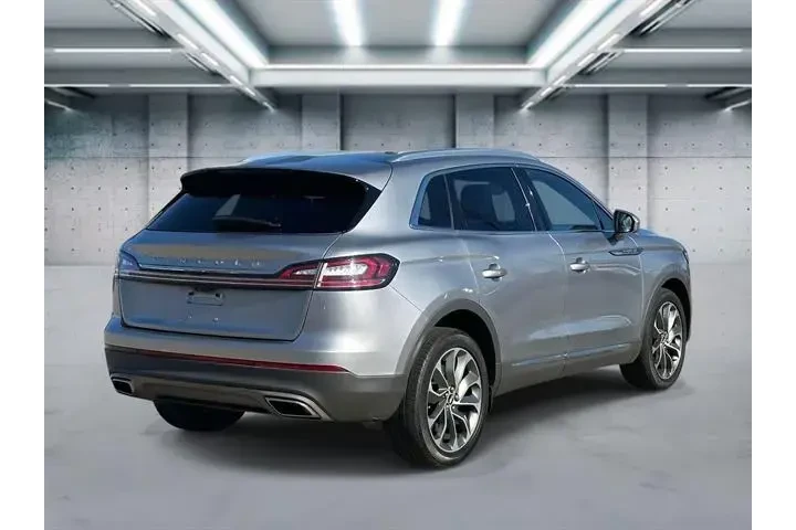 $31645 : Lincoln Nautilus 2022 AWD Re image 5