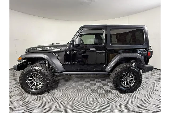 Jeep Wrangler 2022 4x4 Sport image 5