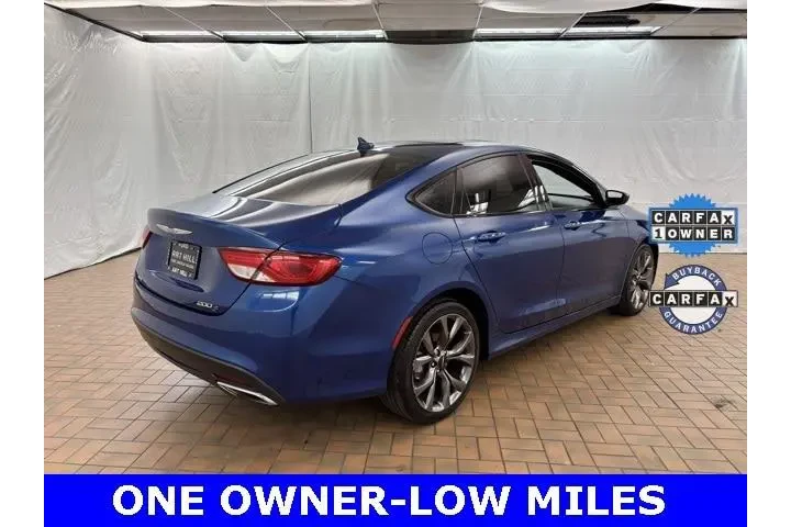 $12500 : Chrysler 200 2015 AWD S 4dr image 8