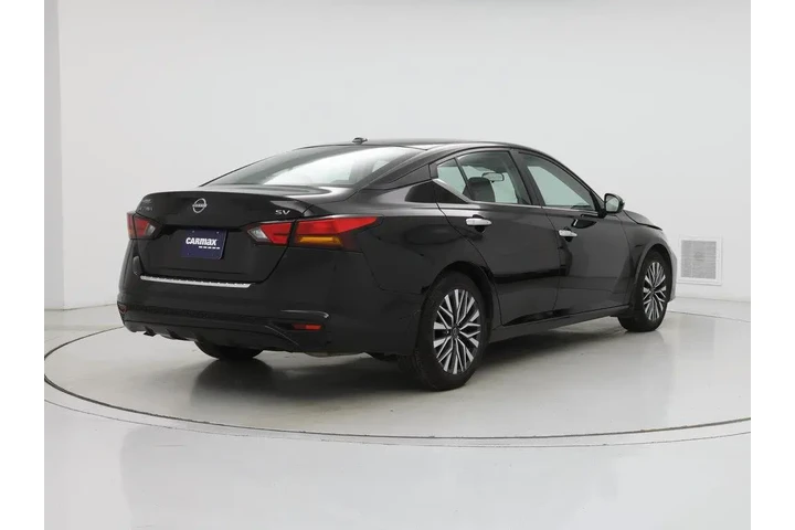 $24998 : Nissan Altima 2023 2.5 SV 4d image 8