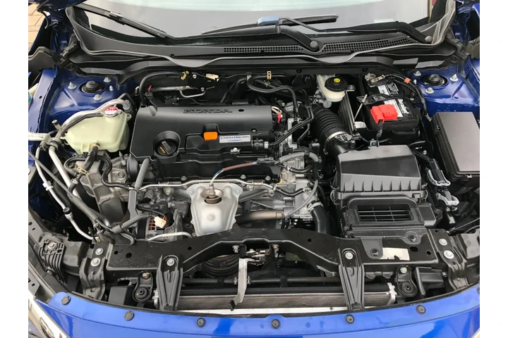 $14990 : 2017 Civic LX Sedan CVT image 1