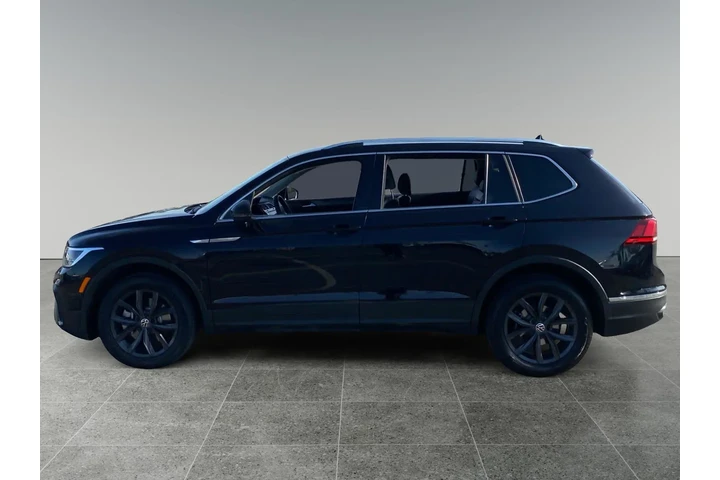 $28109 : Volkswagen Tiguan 2024 image 2