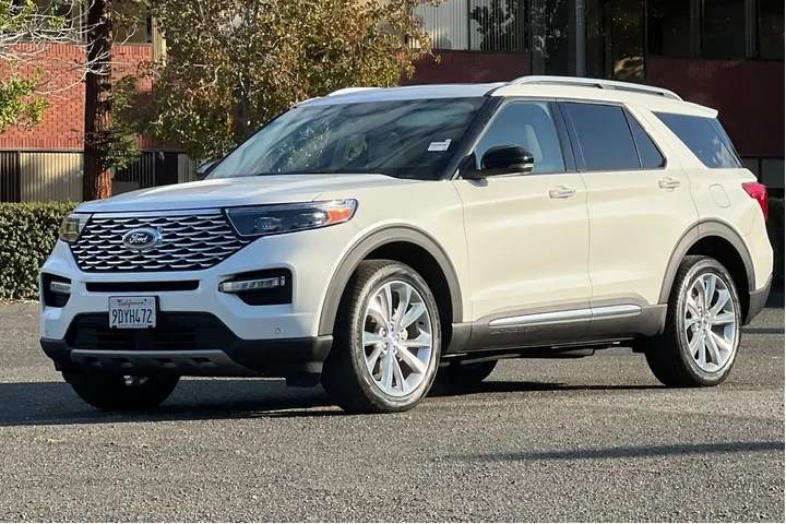 Ford Explorer 2022 AWD Plati image 8
