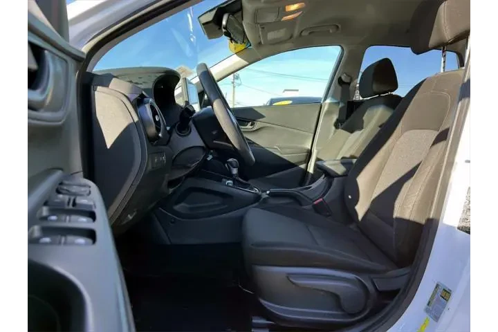 $20222 : Hyundai KONA 2022 AWD SEL 4d image 8