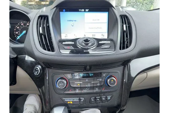 $12589 : Ford Escape 2017 Titanium 4d image 7