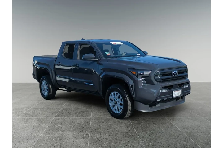 $39702 : Toyota Tacoma 2025 4x2 SR5 4 image 7