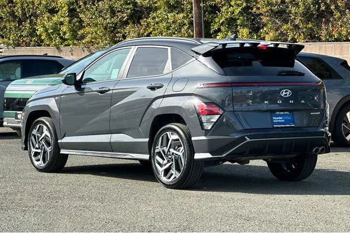 $23690 : Hyundai KONA 2024 AWD N Line image 9