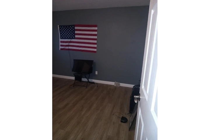 $800 : Se renta cuarto image 3